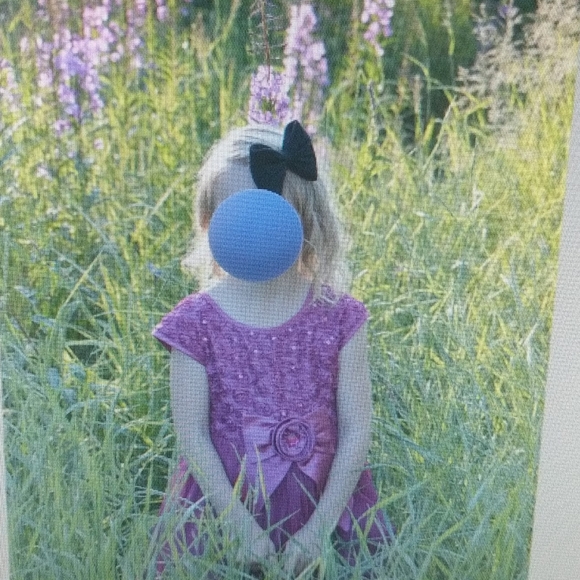 Girl size 5 fuschia special occasion holiday dress - Picture 2 of 5